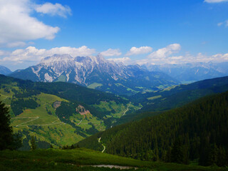 Obraz premium View on mountains near Saalbach Hinterglemm ski resort on a summer day