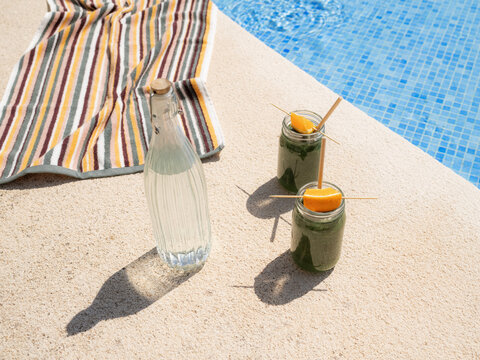 Drinks at poolside