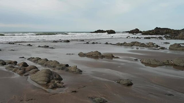 Tide coming in at Hartland Quay Devon