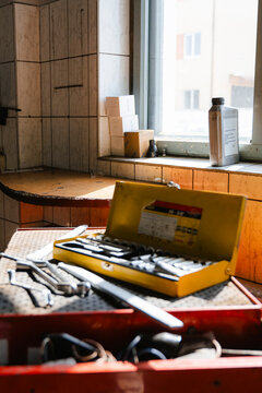 A toolbox in the garage