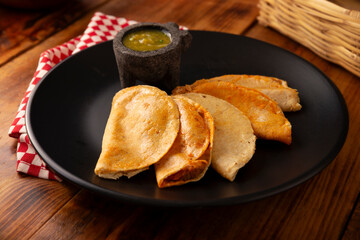 Tacos de Canasta, 