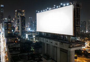 Obraz premium Banner on niBlank Illuminated Billboard Over Cityscape at Nightght city background side design