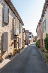 castelnau de montmiral