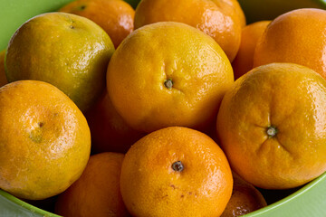Juicy, sweet, and bursting with sunshine! These mandarins are the perfect snack to brighten your day. 
