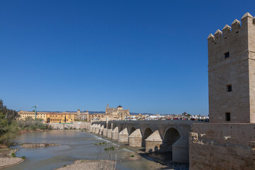 Römische Brücke über den Fluss Guadalquivir, Cordoba