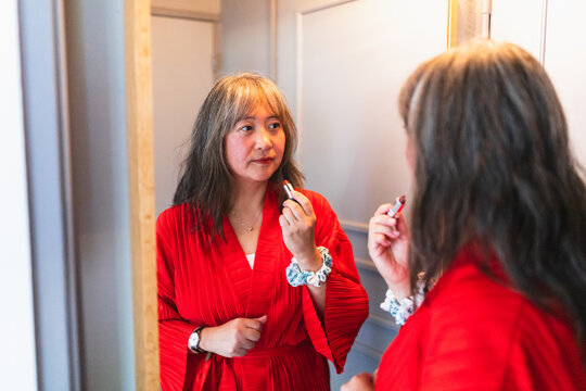 Korean woman Preparing for a Night Out
