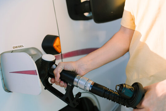 Fueling a motorhome