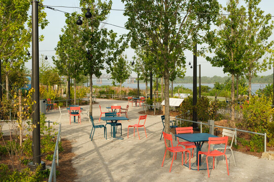 Open Seating in Tom Lee Park Memphis, Tennessee