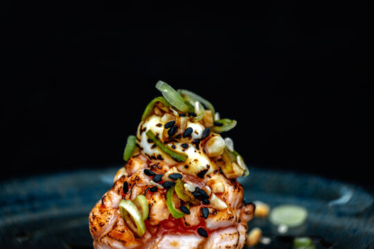 Gunkan sushi
