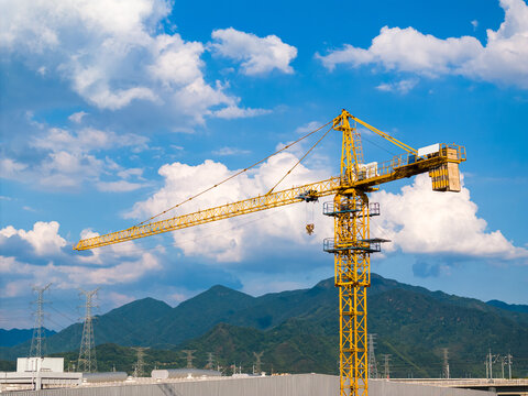 Yellow construction tower 