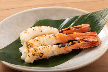 炙りボタン海老