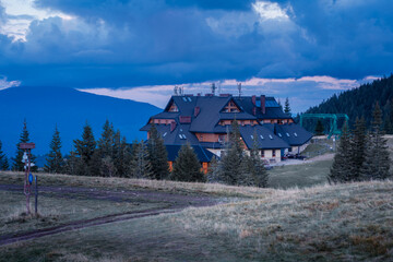 mountain shelter - Hala Mizowa - before sunset