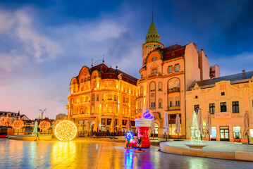 Fototapeta premium Oradea, Romania. Beautiful Christmas Market in Eastern Europe