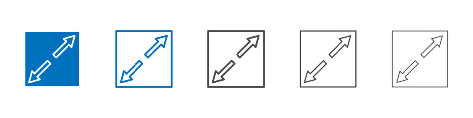 Expand icon Isolated flat vector in outline