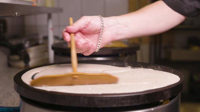 R&eacute;alisation galette bretonne &oelig;uf, jambon, fromage