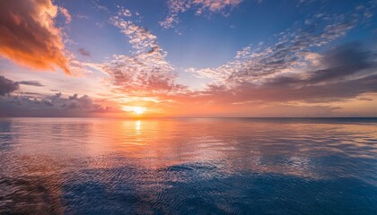 Obraz premium Sunset over the ocean