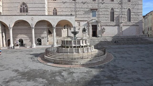 La Fontana Maggiore di Perugia &egrave; una fontana medievale monumentale situata nel centro storico