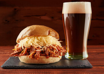 Pulled Pork Burger