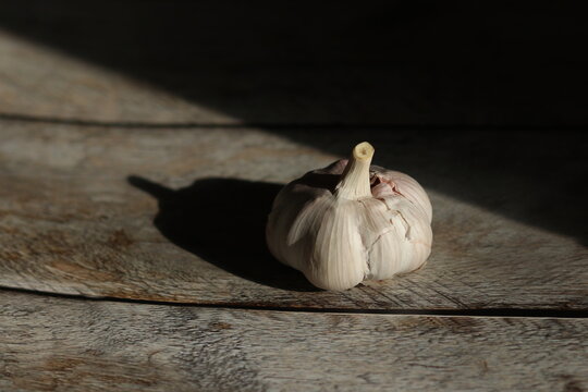 garlic on a wooden table
