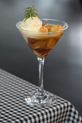 ice cream with caramel sauce caloric food refreshing dessert