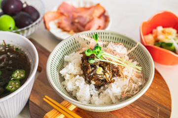 もずく丼