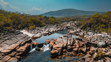Travessia Natureza Chapada Veadeiros Cerrado Rio Preto Cachoeira Caminhada Trekking Paisagem Seca...
