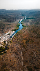 Travessia Natureza Chapada Veadeiros Cerrado Rio Preto Cachoeira Caminhada Trekking Paisagem Seca...
