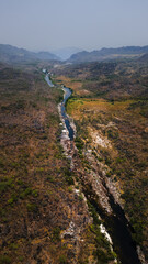 Caminhada Trekking Travessia Natureza Rio Preto Chapada dos Veadeiros Cerrado Paisagem Rios Seca...