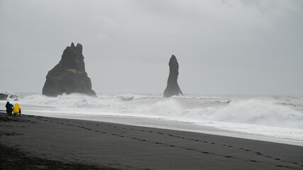 beach Reynisfjara, stacks Reynisdrangar