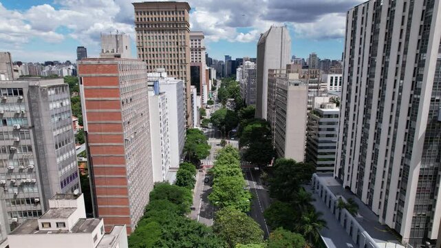 Aerial view of Avenida Brigadeiro Faria Lima, Itaim Bibi. Iconic commercial buildings in the background.