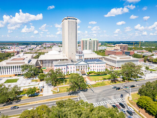 The Florida State Capitol Building and The Florida Historic Capitol Museum in Tallahassee, FL.