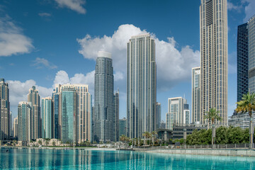 Naklejka premium Dubai is an emirate city in the United Arab Emirates known for its luxurious shopping, ultra-modern architecture and lively nightlife.