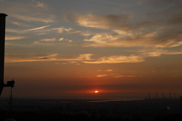 Obraz premium Sunset at the seaside in Taichung, Taiwan