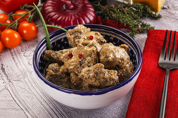 Beef liver with cream sauce
