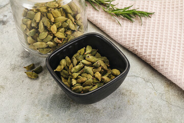 Dry Cardamom - aroma seasoning flavour