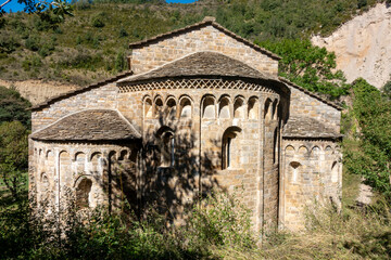 Obraz premium Lombard Romanesque apse of the church of the monastery of Santa María de Obarra from the 11th century. Huesca, Aragon, Spain.