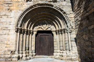 Portal of the church of Santa Maria de Baldos in Montañana from the 13th century. Huesca, Aragon,...