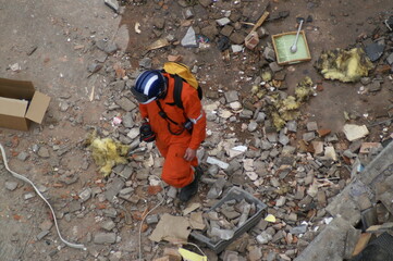 explosion, catastrophic building structural collapse