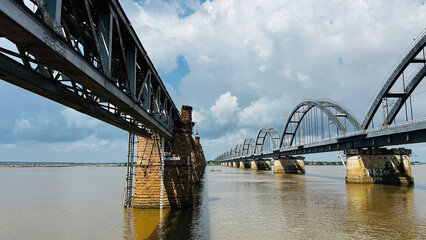 India's fourth longest road-cum-rail bridge, Godavari Arch Bridge, rajahmundry india.