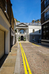 Obraz premium London - 06 15 2022: View of Cadogan Ln in Belgravia