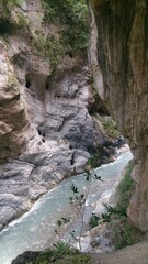 Known for its magnificent canyons, waterfalls and marble rock formations, Taroko National Park is a natural wonder in Taiwan.