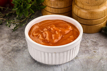 Tasty burger sauce in the bowl