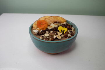 Desayuno sanamente saludable, rico y nutritivo