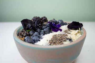 Desayuno sanamente saludable, rico y nutritivo