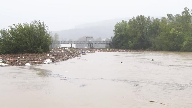 an urban dam to hold the river level during 2
