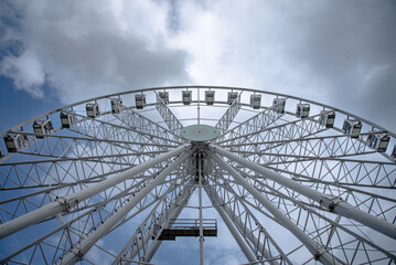 Big wheel ride in cloudy day