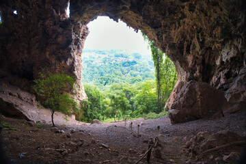 ボー洞窟　ペッチャブリー　Tham Bo (Khao E-Bid) - echo cave　ถ้ำโบ้ (เขาอีบิด) เพชรบุรี