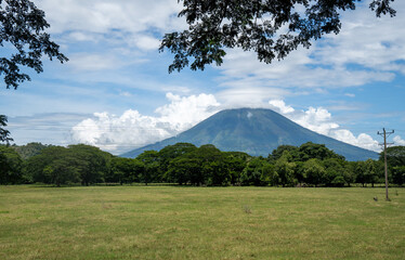Fototapeta premium Volcan Chaparrastique San Miguel, El Salvador