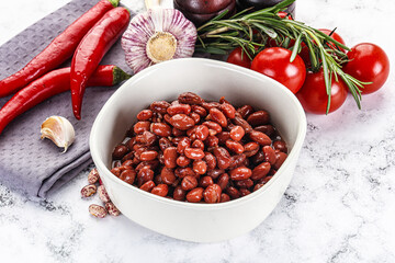 Red canned beans in the bowl