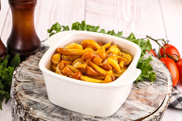 Marinated honey mushroom in the bowl